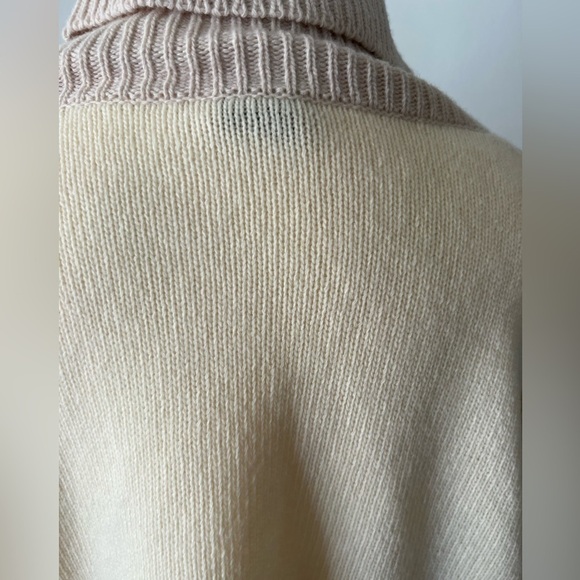 Mixed Media Turtleneck Sweater - Picture 14 of 15